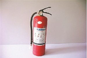 福州市倉山區田林消防器材經營部 為您提供優質的滅火器箱與滅火器供應